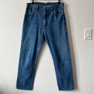 Vintage Wrangler straight leg blue jeans